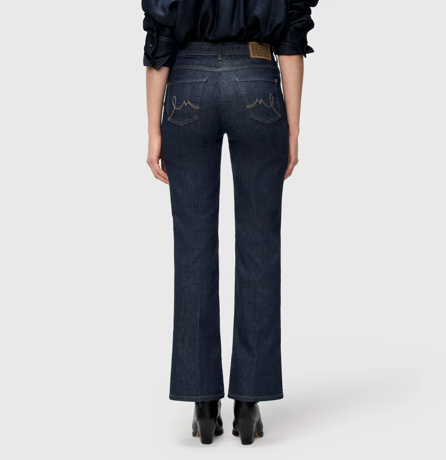 MAC Laura 5225-90-0387L jeans mørkeblå flared fit