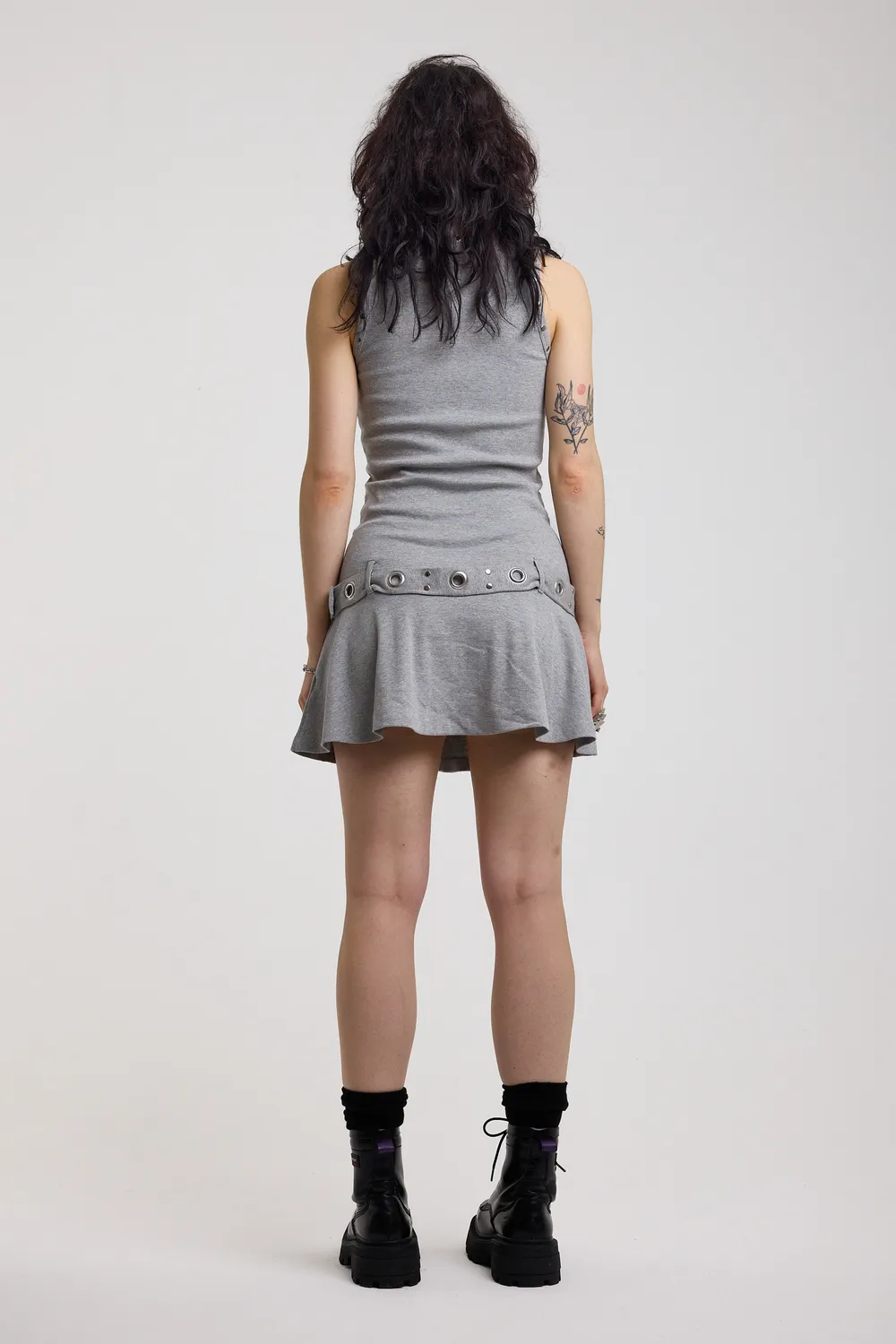 THE RAGGED PRIEST Disorder Eyelet Drop Waist Mini minikjole grå stretch