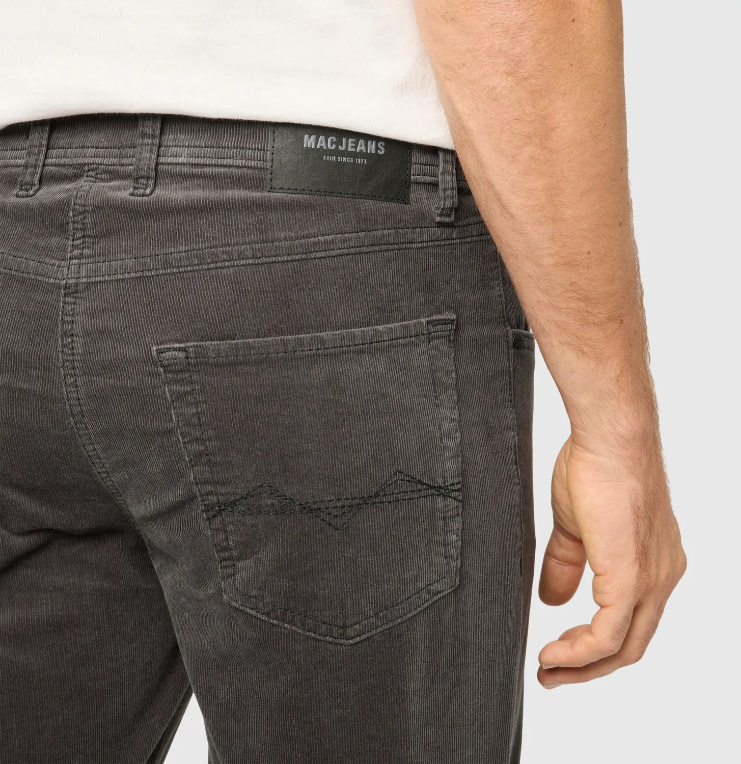 MAC Arne 0501-00-0628 fløjlsbukser grå modern fit