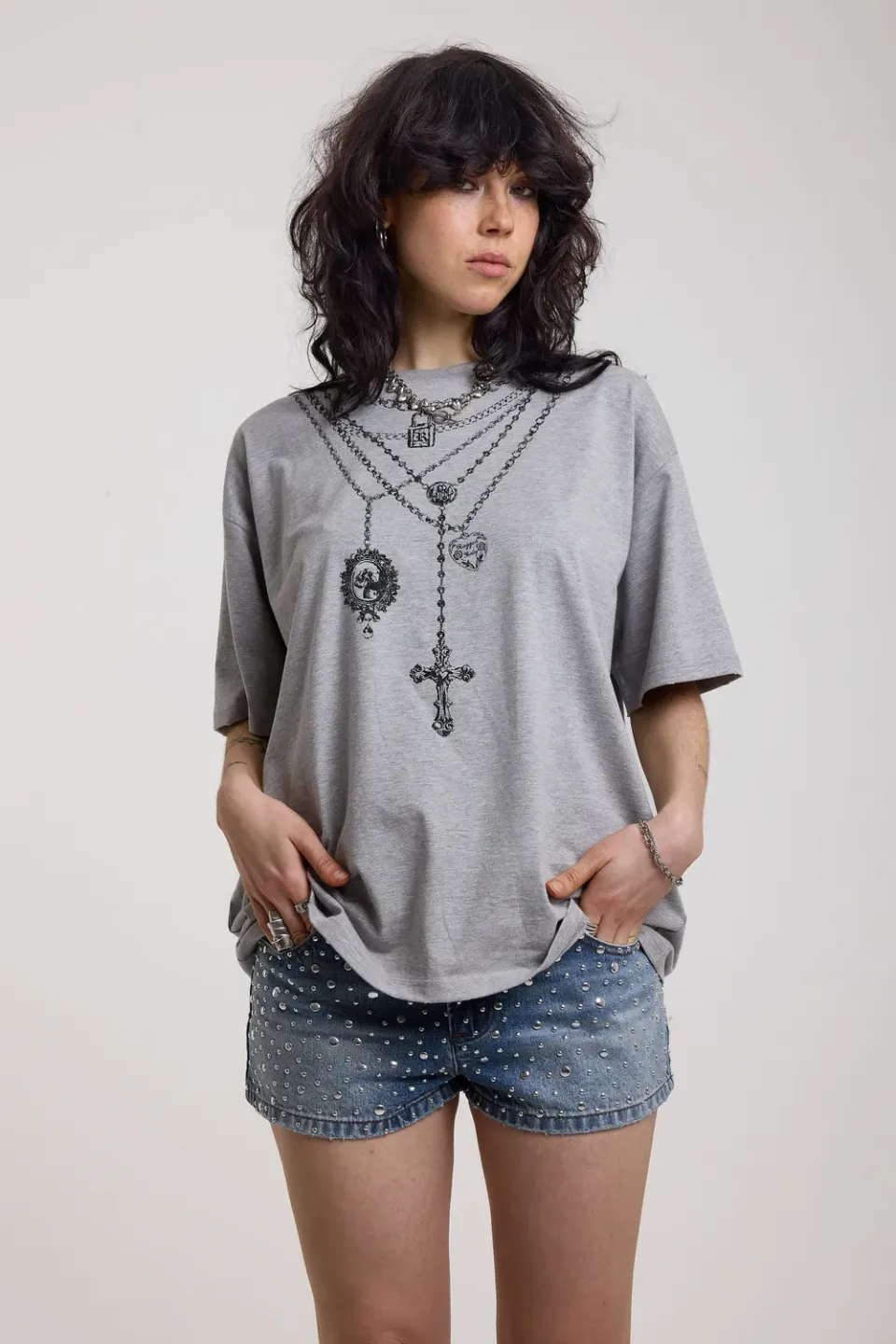 The Ragged Priest Pendant t-shirt oversize grå print