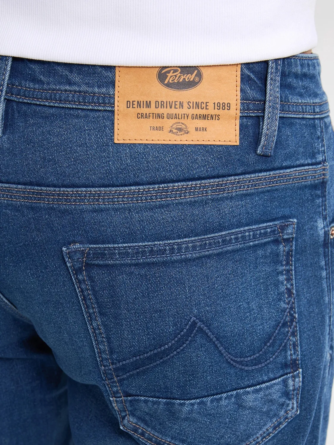Petrol Industries Tallis Palmfront tapered jeans stretch