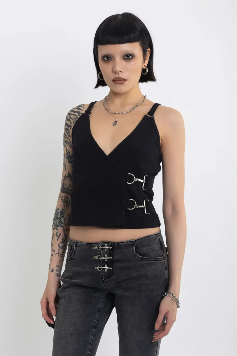 The Ragged Priest Chamber Black Hardware wrap-top sort