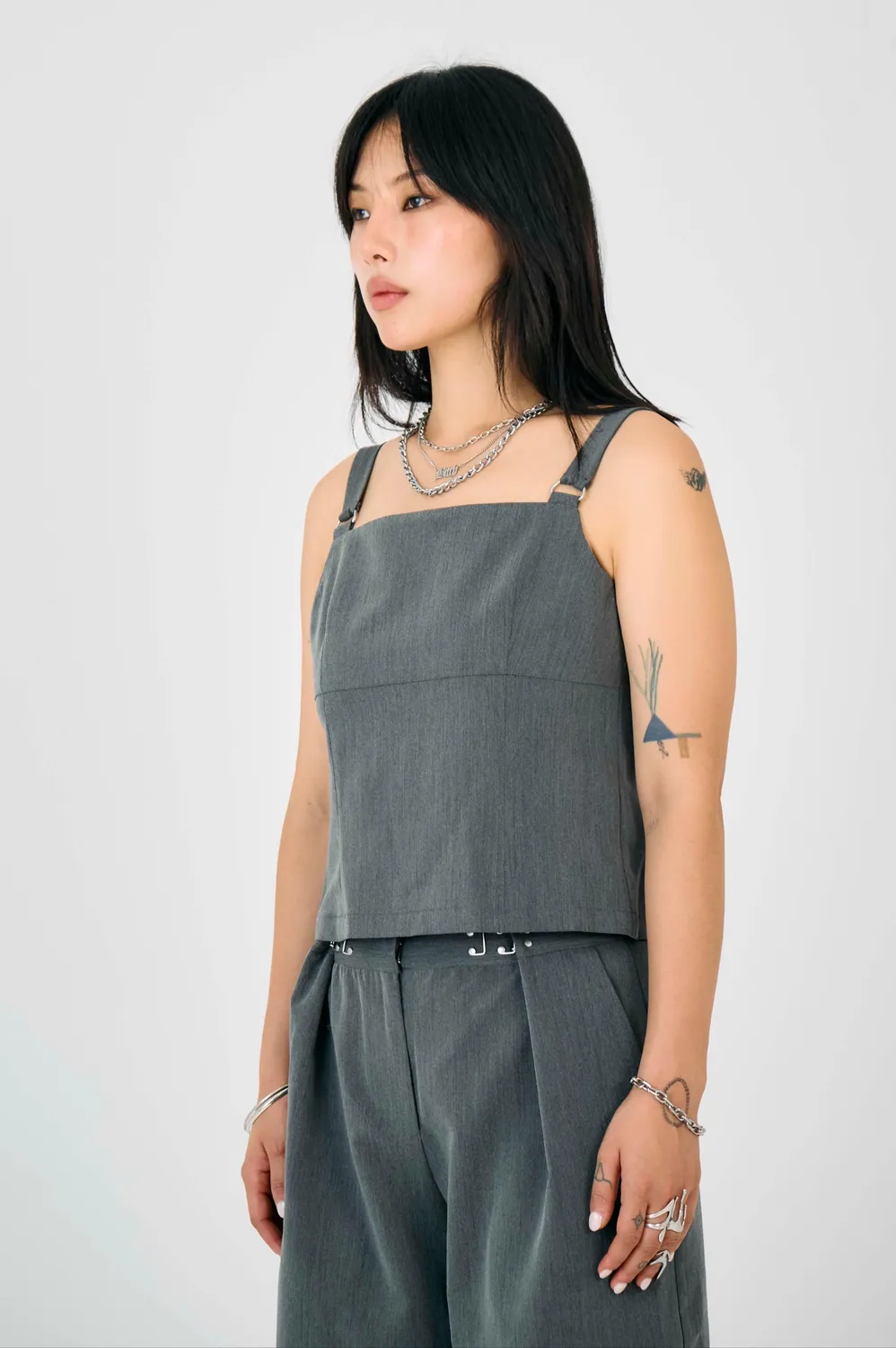 The Ragged Priest Tailor Cami Top grå bagløs