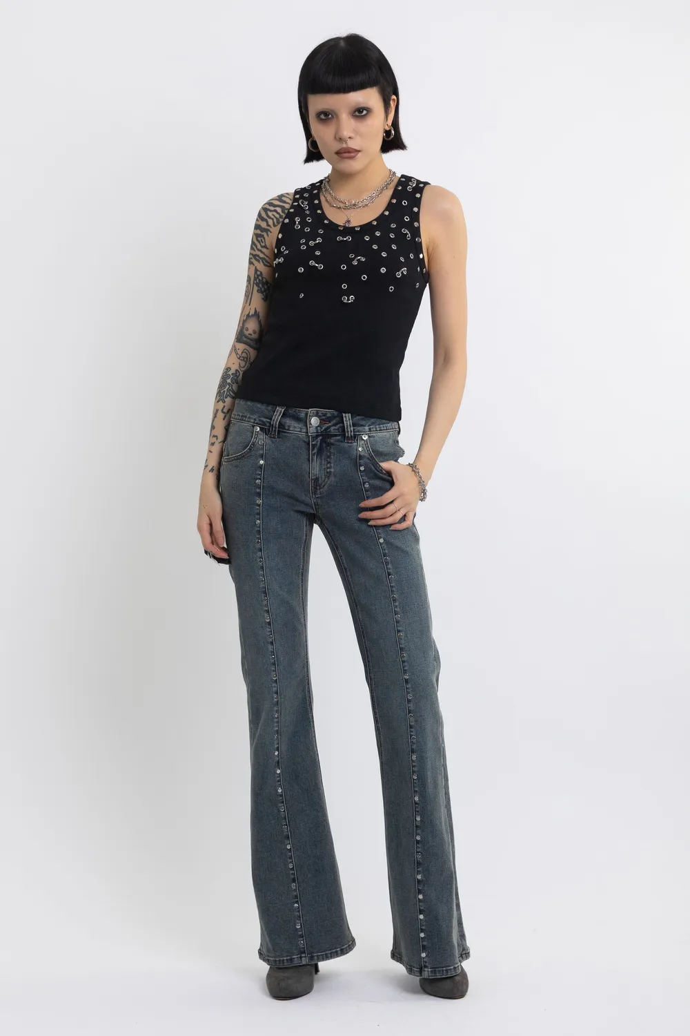 The Ragged Priest Runaway Seam Detail Studded flare jeans str. 28