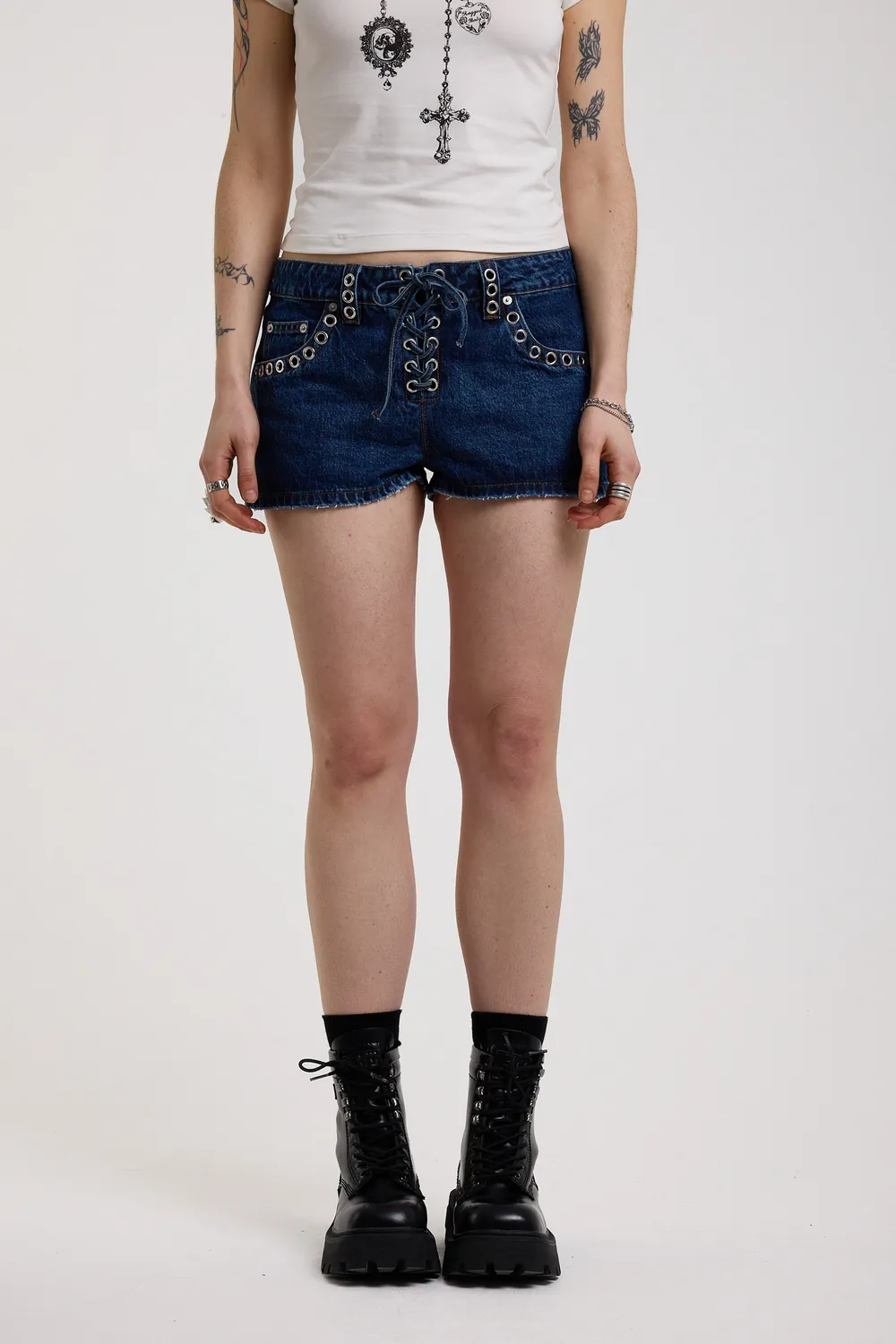 THE RAGGED PRIEST Solstice denimshorts rinse snøre