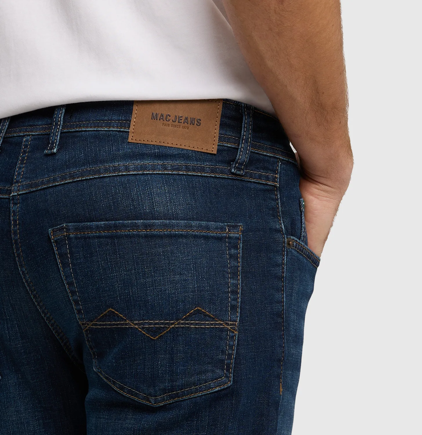 MAC Jeans Arne slim jeans mørkeblå stretch