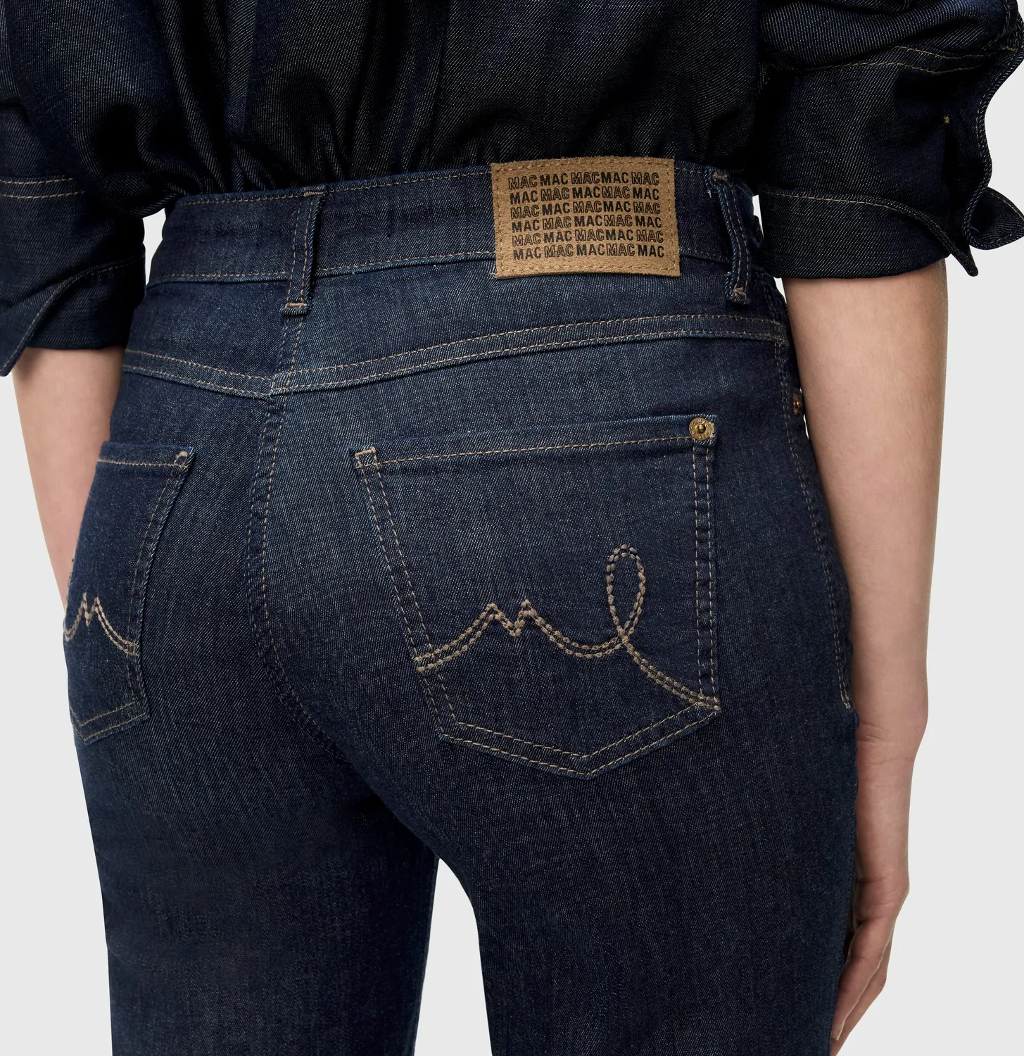 MAC Laura 5225-90-0387L jeans mørkeblå flared fit