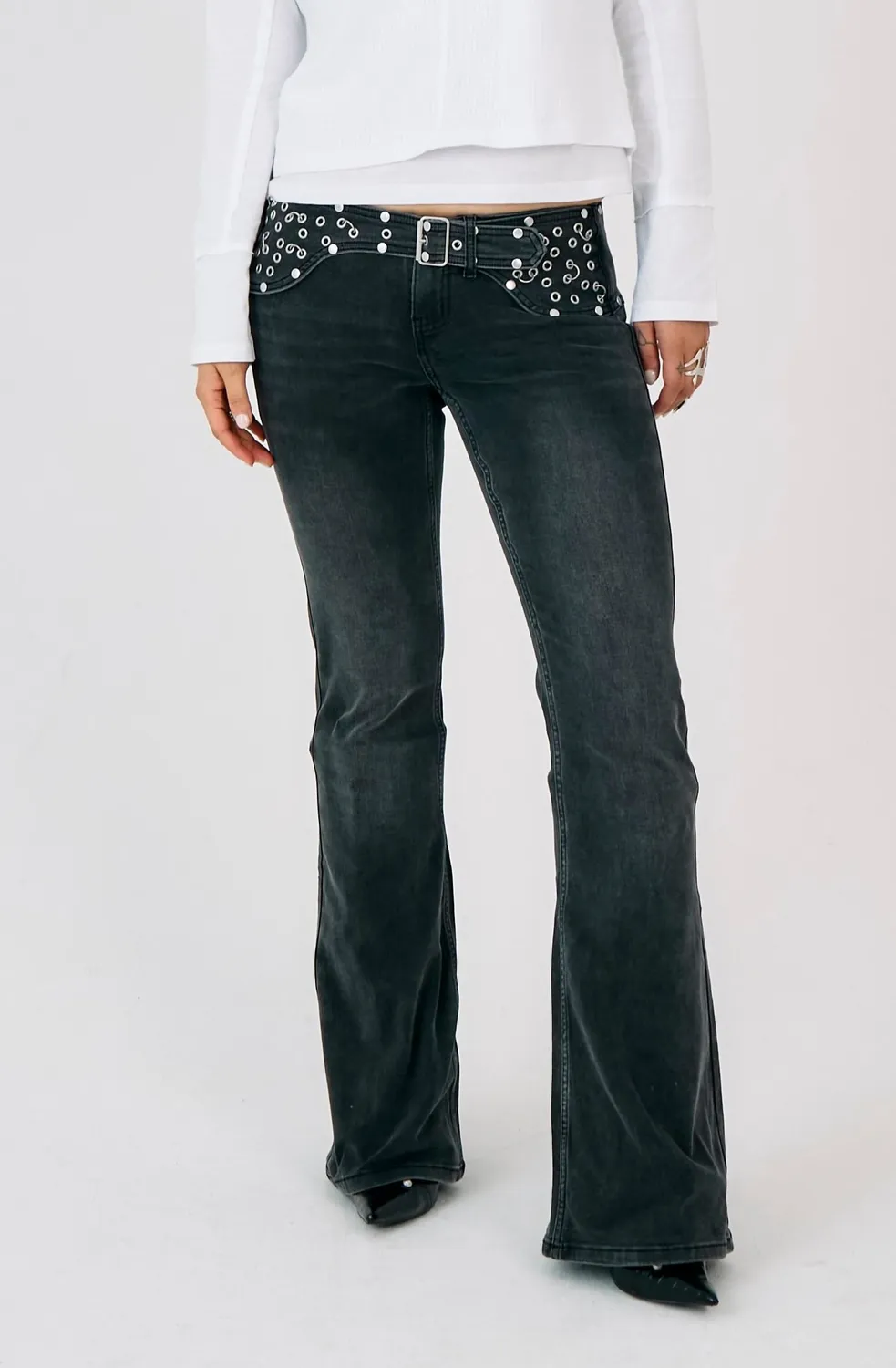 The Ragged Priest Charlotte Bootcut flare jeans sort bælte