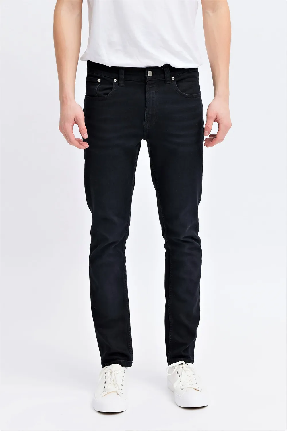 Organsk Atmosphere Black Classic slim jeans sort