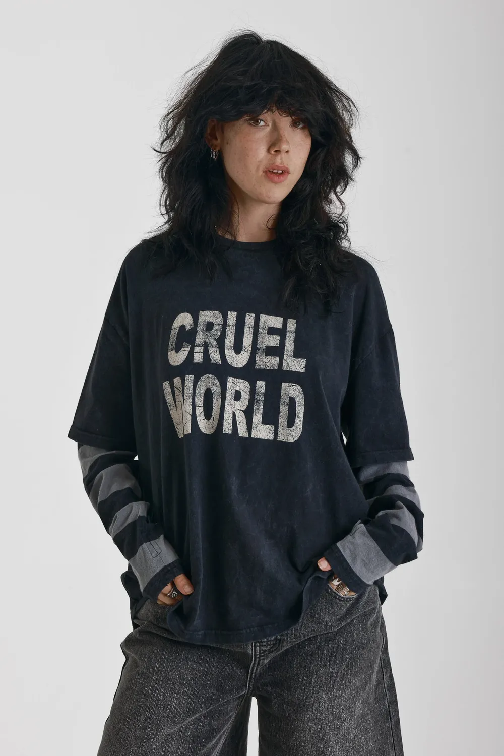 The Ragged Priest Cruel World bluse L sort langærmet