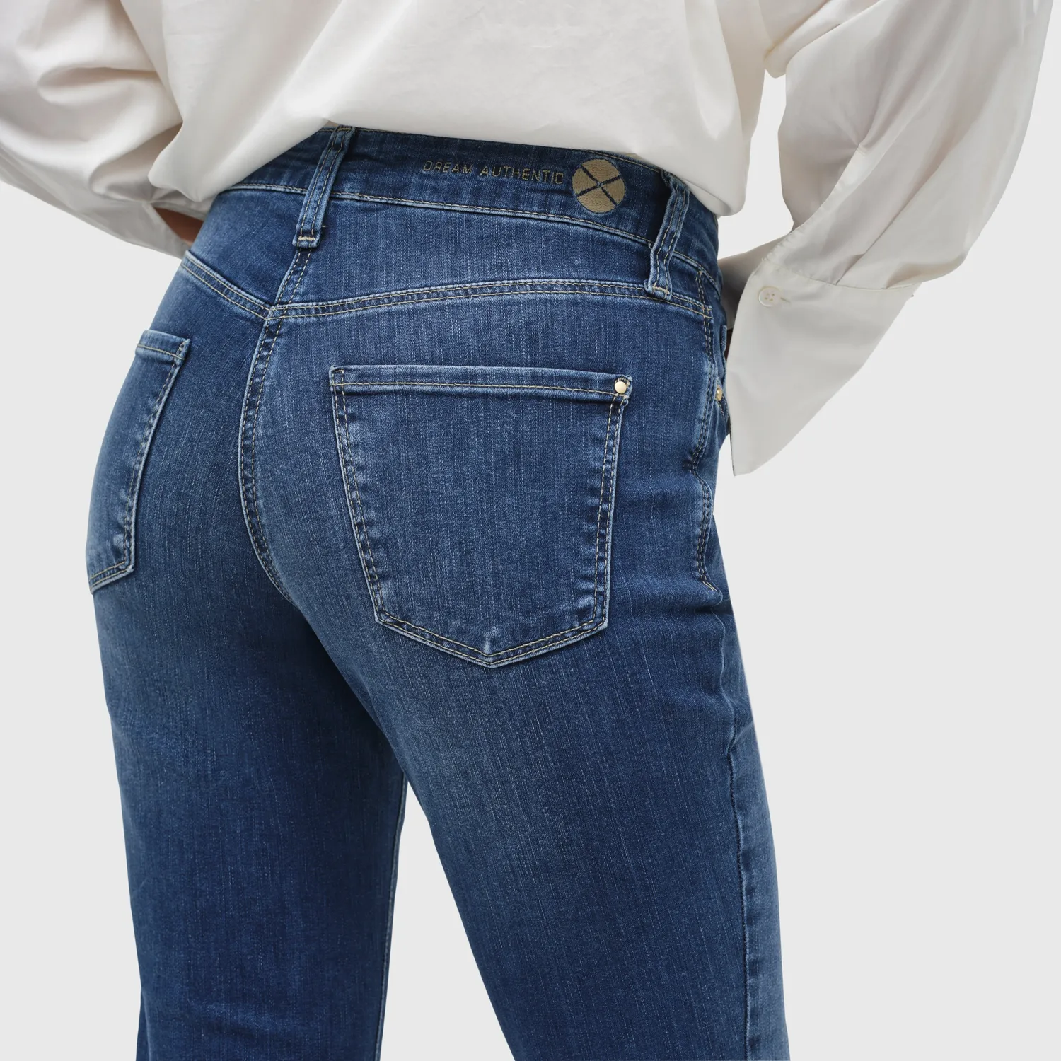 MAC Dream Kick 5416 jeans mellemblå kick flare