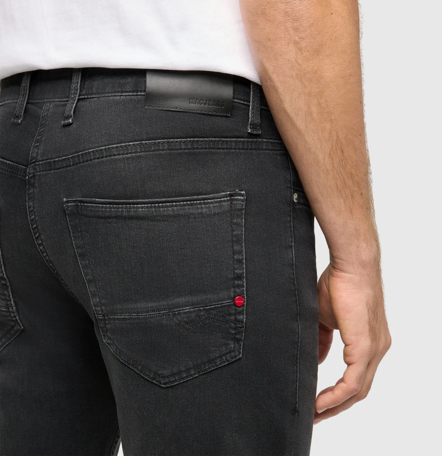 MAC Arne Pipe 0517-00-1973L jeans sort