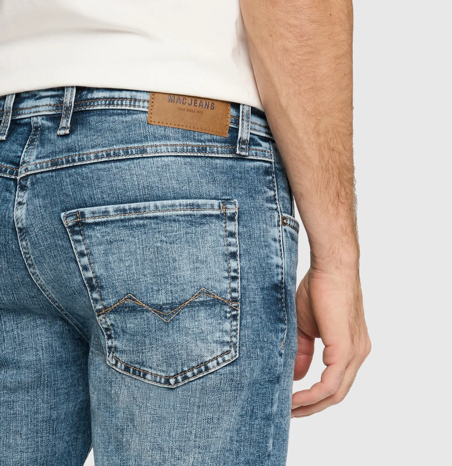 MAC Arne 0970 jeans mellemblå modern fit