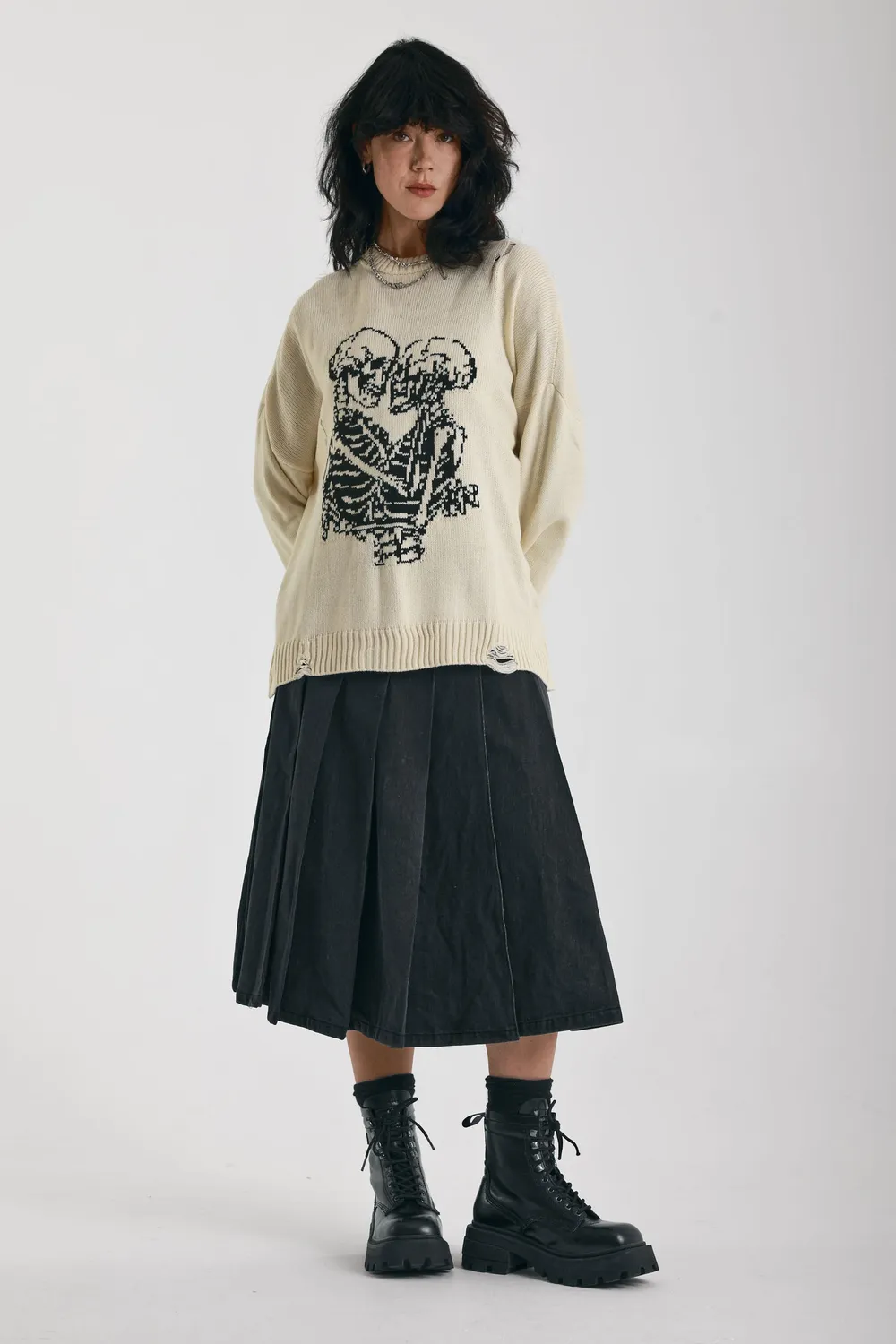 THE RAGGED PRIEST Everlasting Oversized Skeleton striktrøje creme
