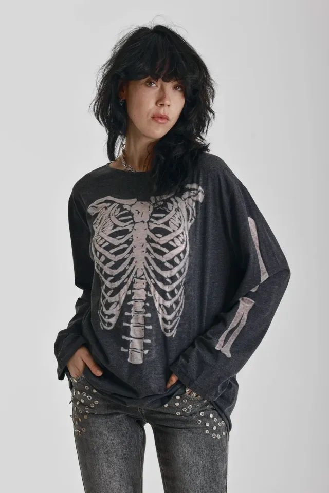 THE RAGGED PRIEST Frame langærmet t-shirt sort skeleton