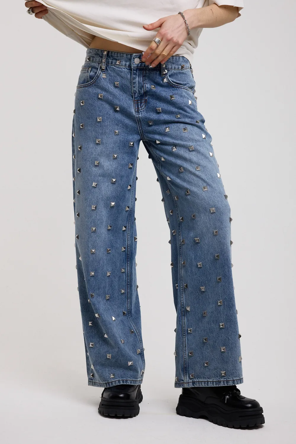 The Ragged Priest Clutter baggy jeans blå med nitter