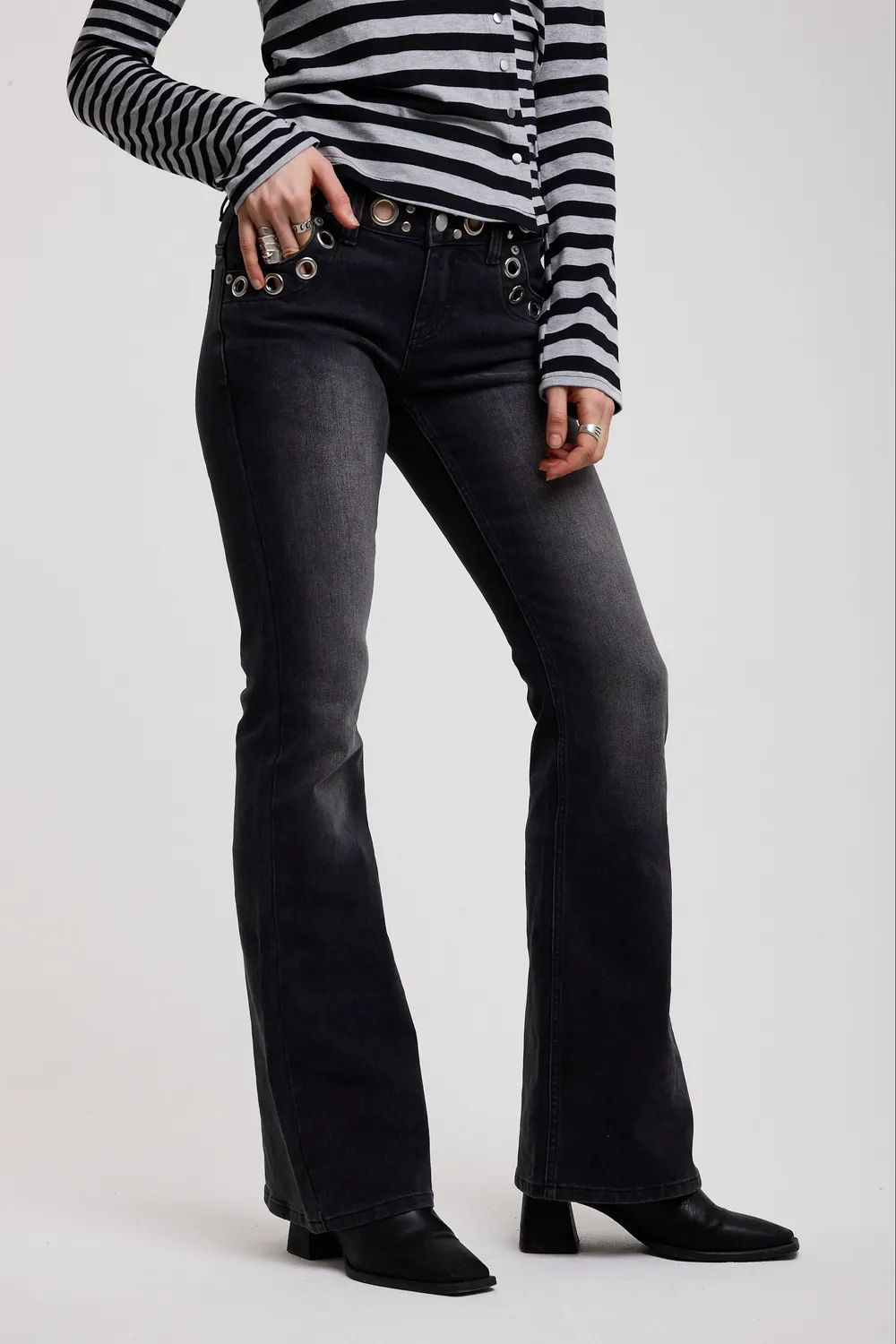 The Ragged Priest Grade flare jeans sort øjer lav talje