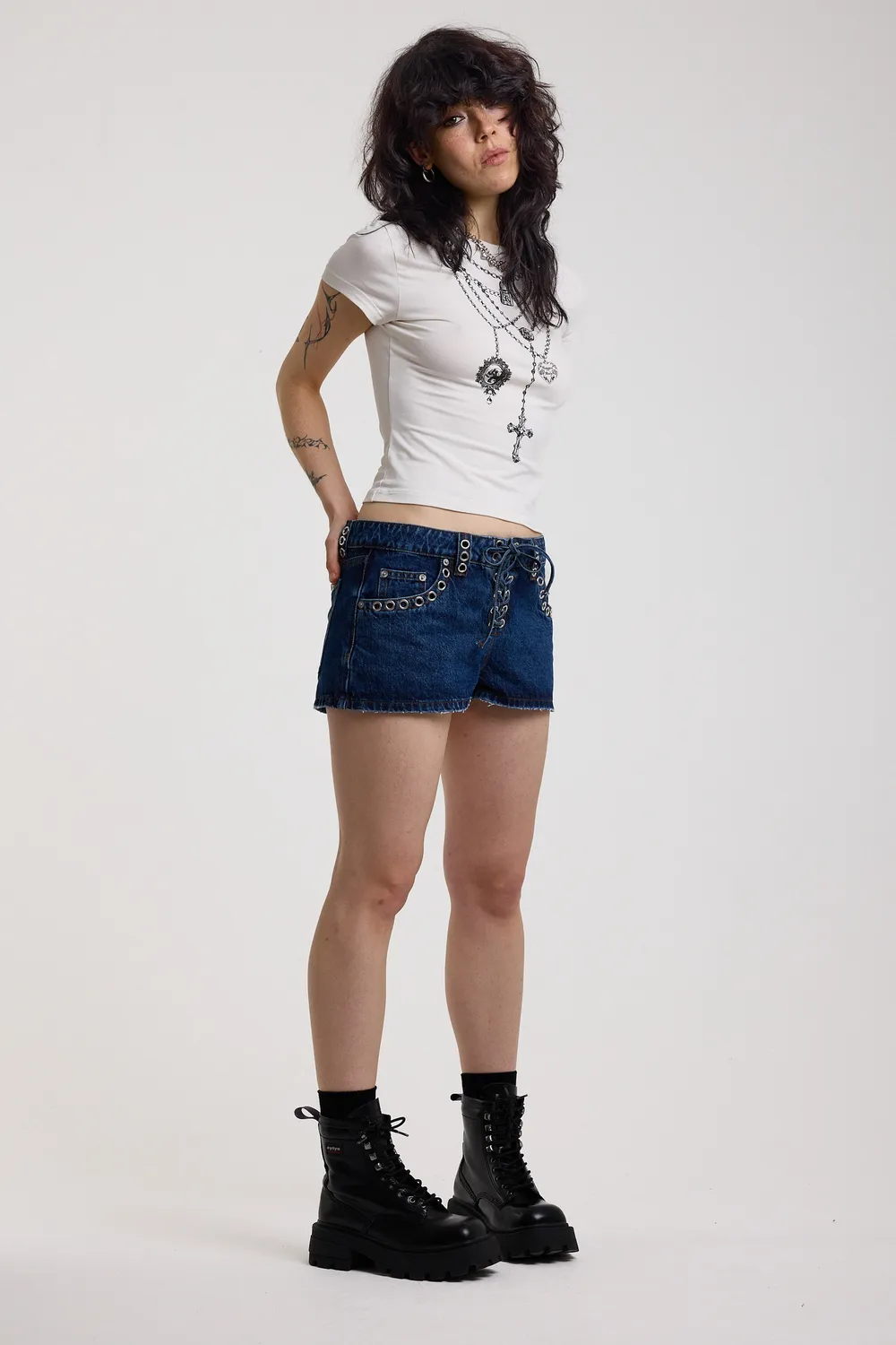 THE RAGGED PRIEST Solstice denimshorts rinse snøre