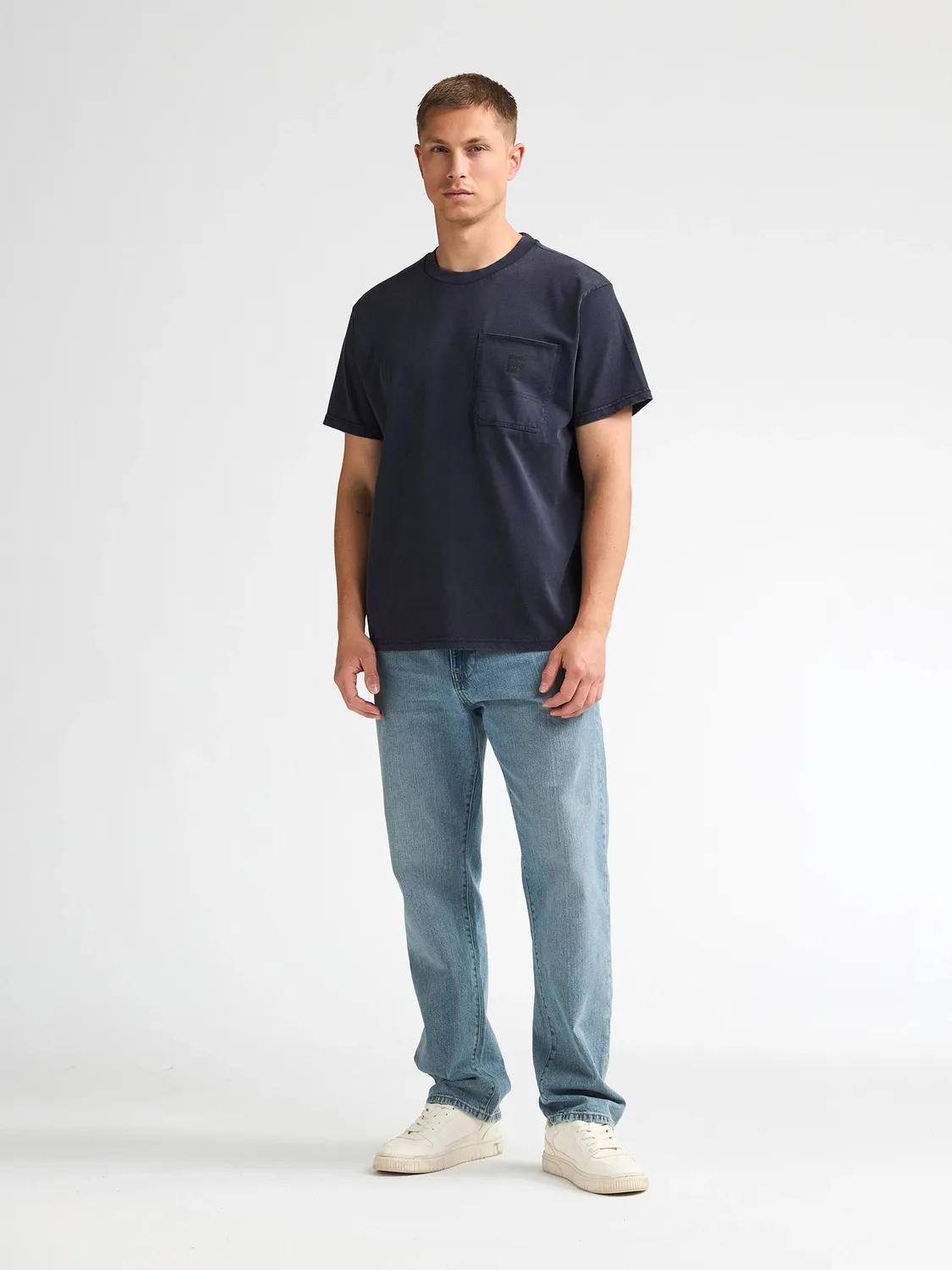 Petrol Industries Vaughn T-shirt Royal Navy brystlomme bomuld
