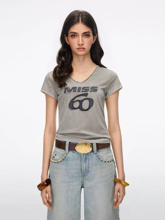 Miss Sixty Logo T-shirt offwhite V-hals med broderi