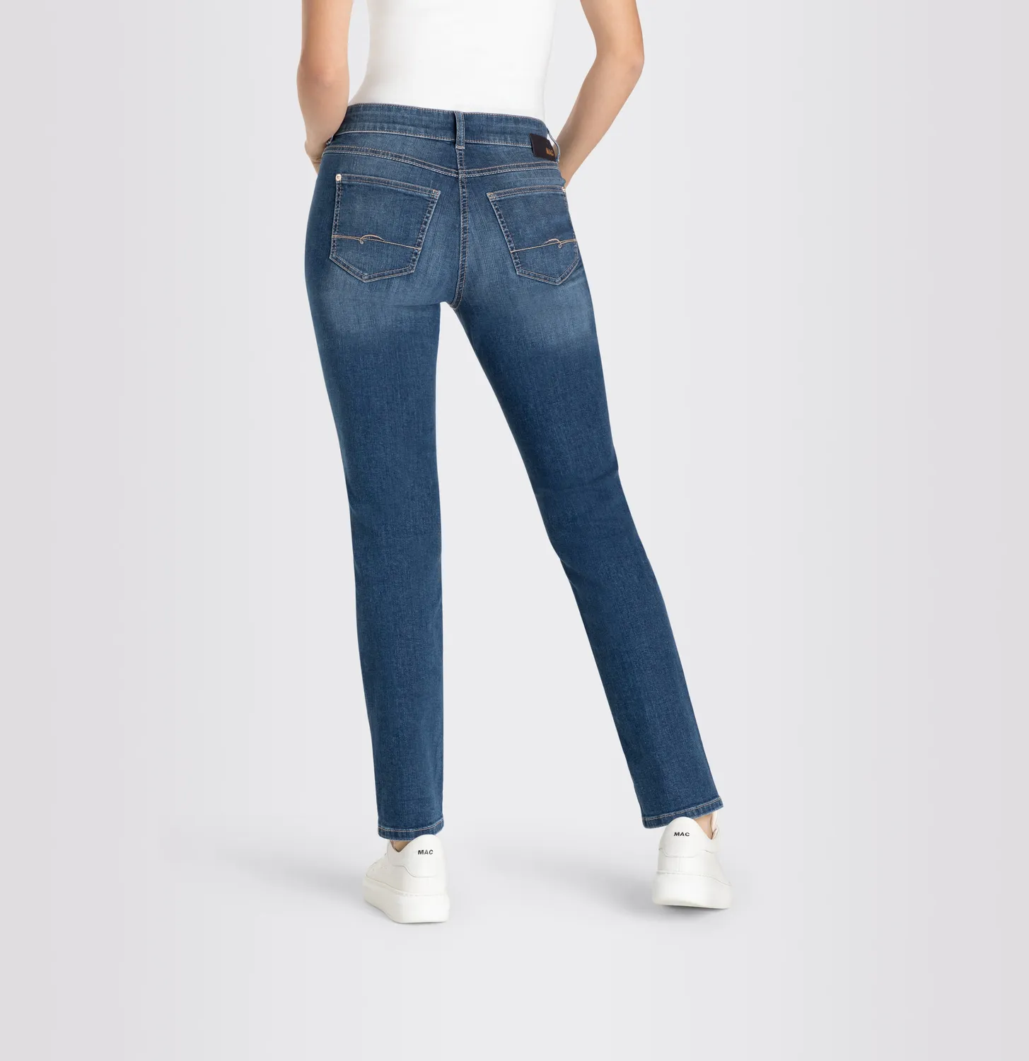 MAC Angela straight jeans mellemblå stretch