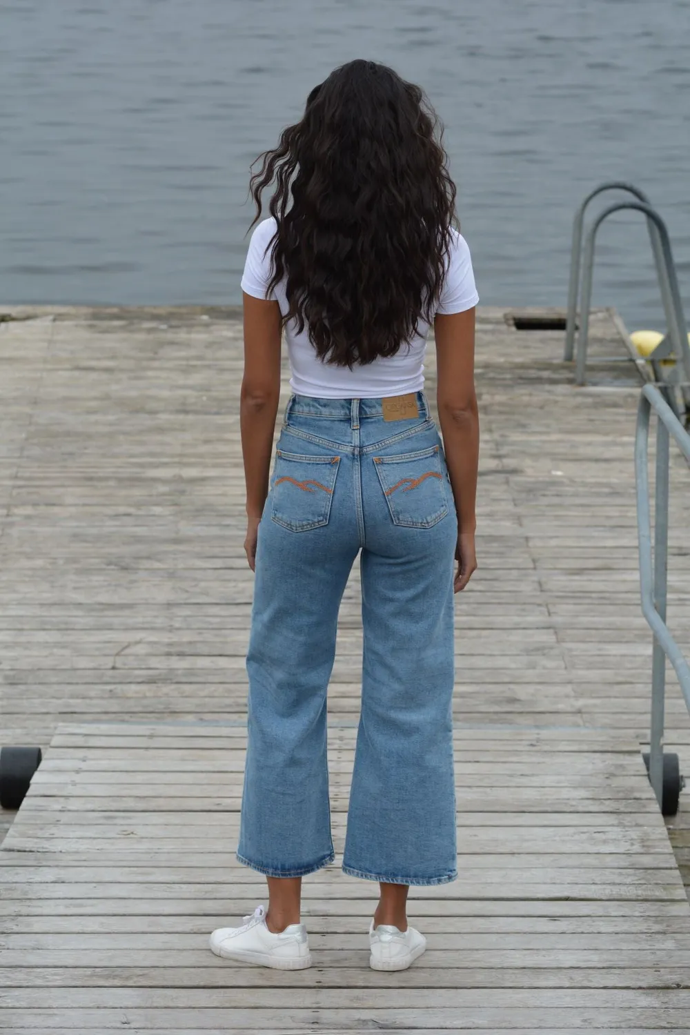 Organsk Wave Shorty jeans lyseblå cropped high waist