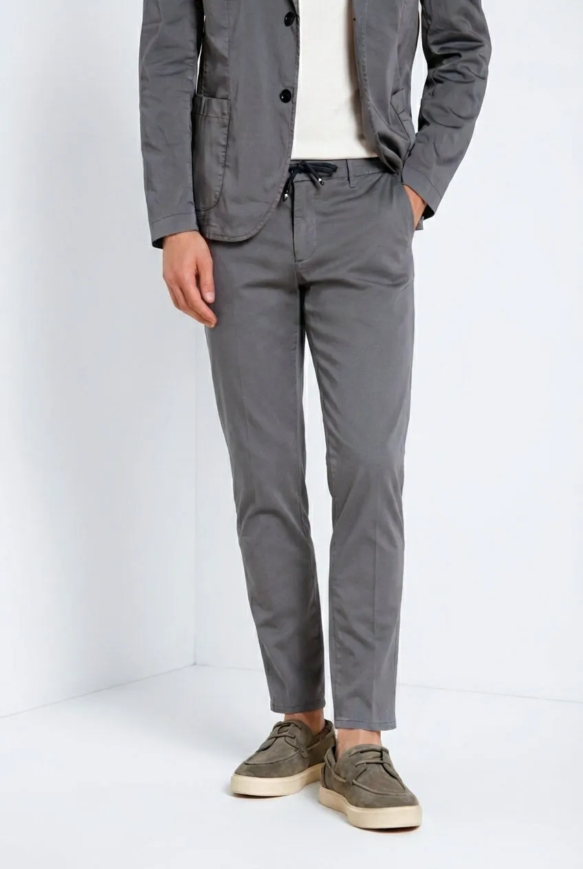 Mason's Milano Jogger Travel chinobukser lyseblå extra slim