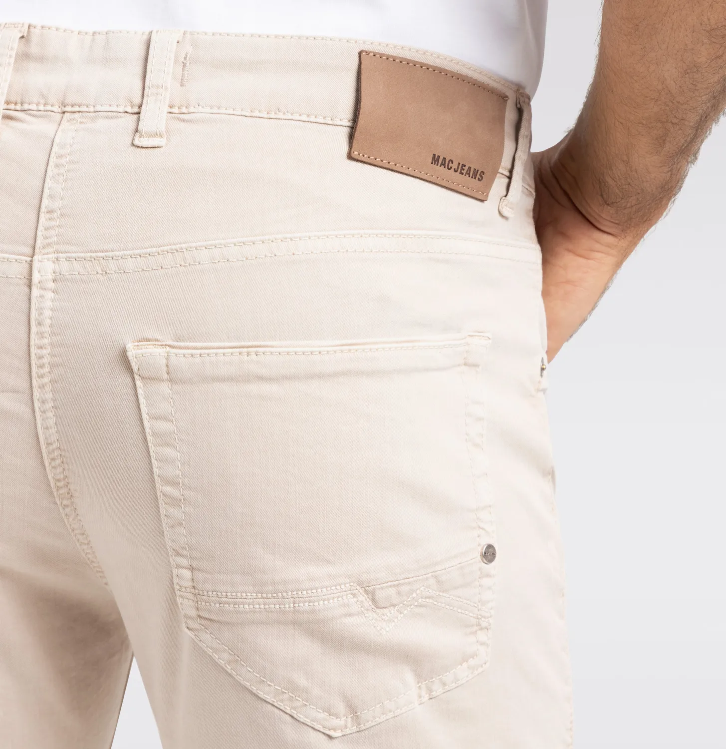 MAC Arne Pipe jeans beige modern fit let denim