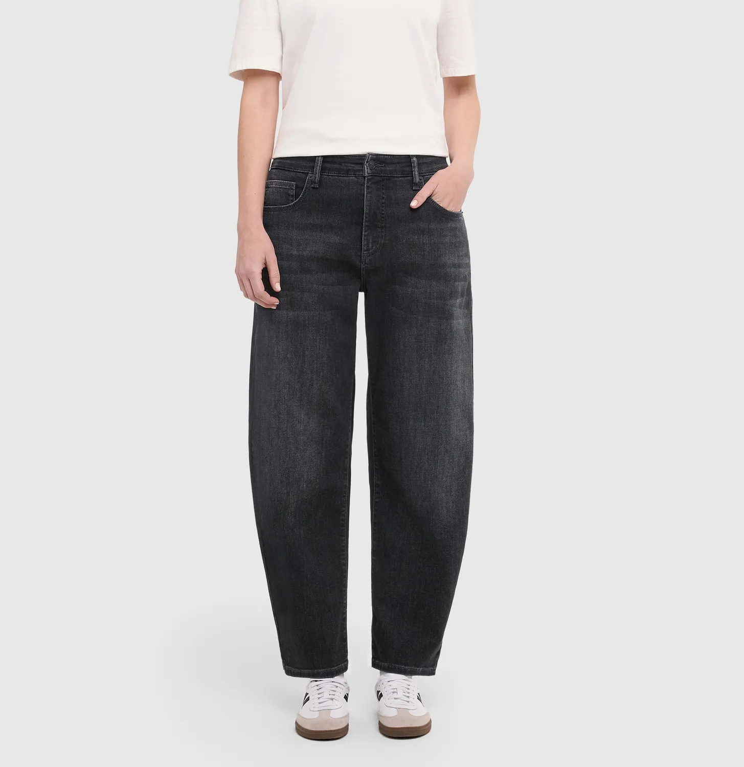 MAC Danni jeans sort barrel fit