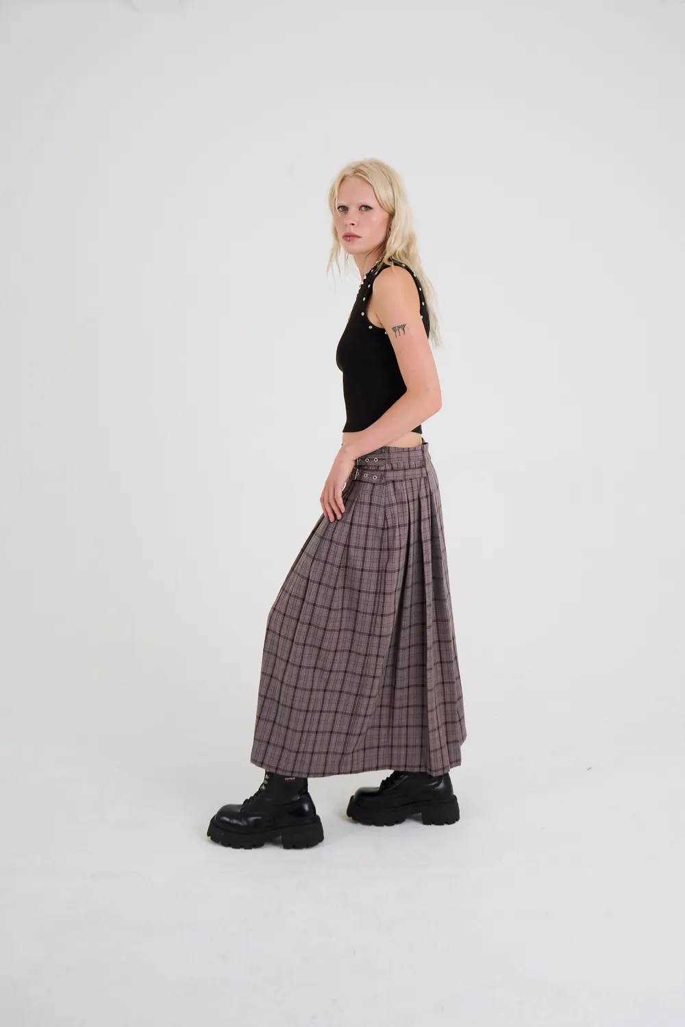 The Ragged Priest Artifact nederdel ternet maxi