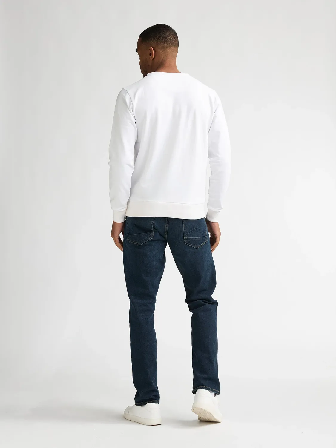 Petrol Industries Seaviewpark sweater med brystlogo