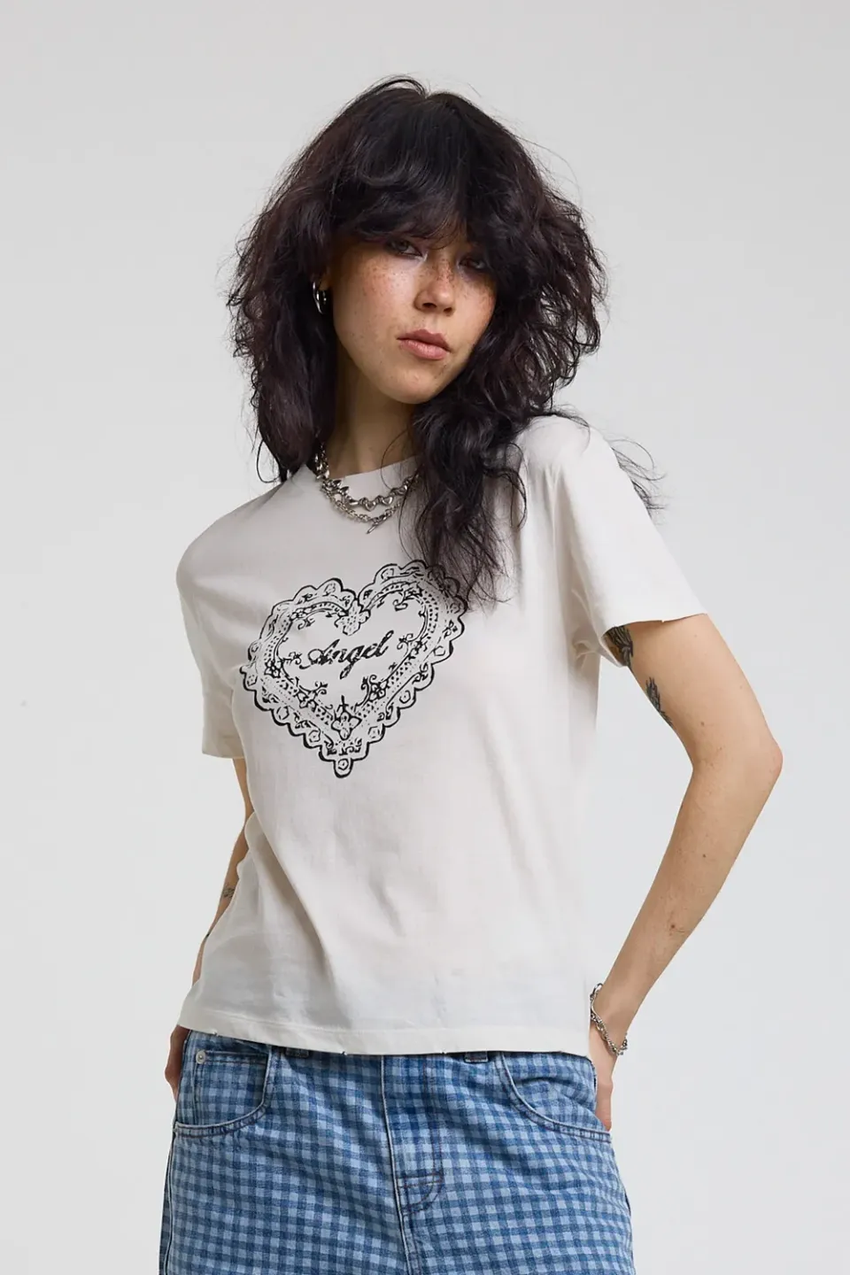 The Ragged Priest Angel Heart Graphic Baby T-shirt offwhite
