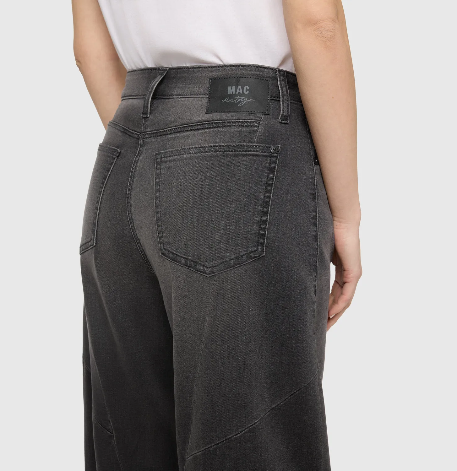 MAC Dakota Barrel 3159 barrel jeans grå høj talje