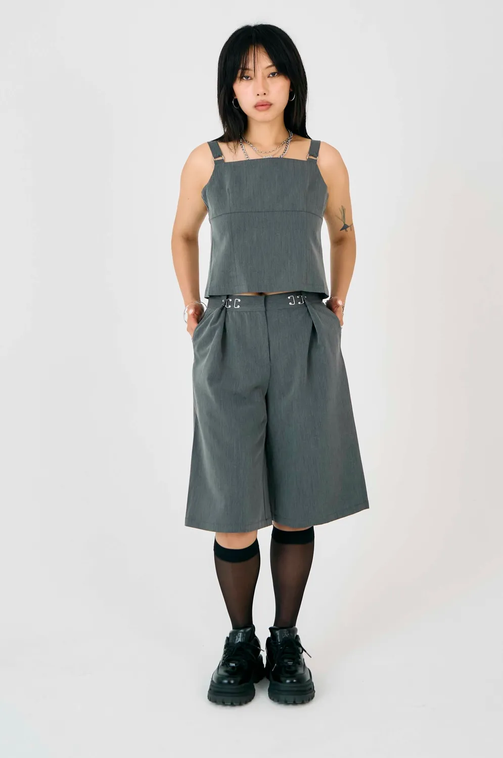 The Ragged Priest Tailor Cami Top grå bagløs