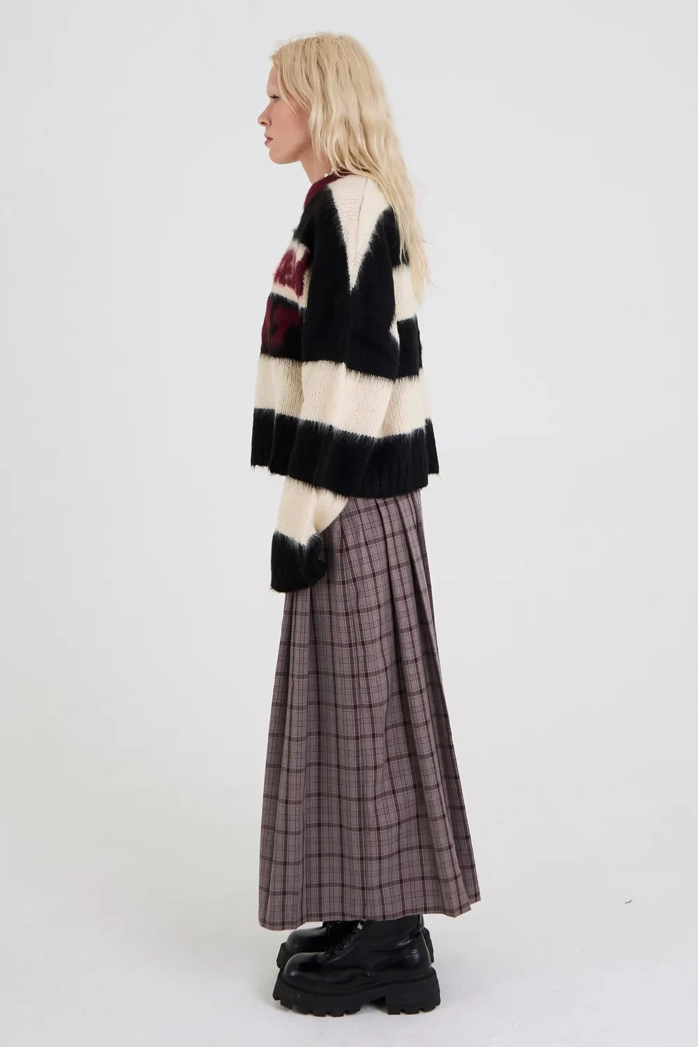 THE RAGGED PRIEST Tragic strik stribet fluffy oversize