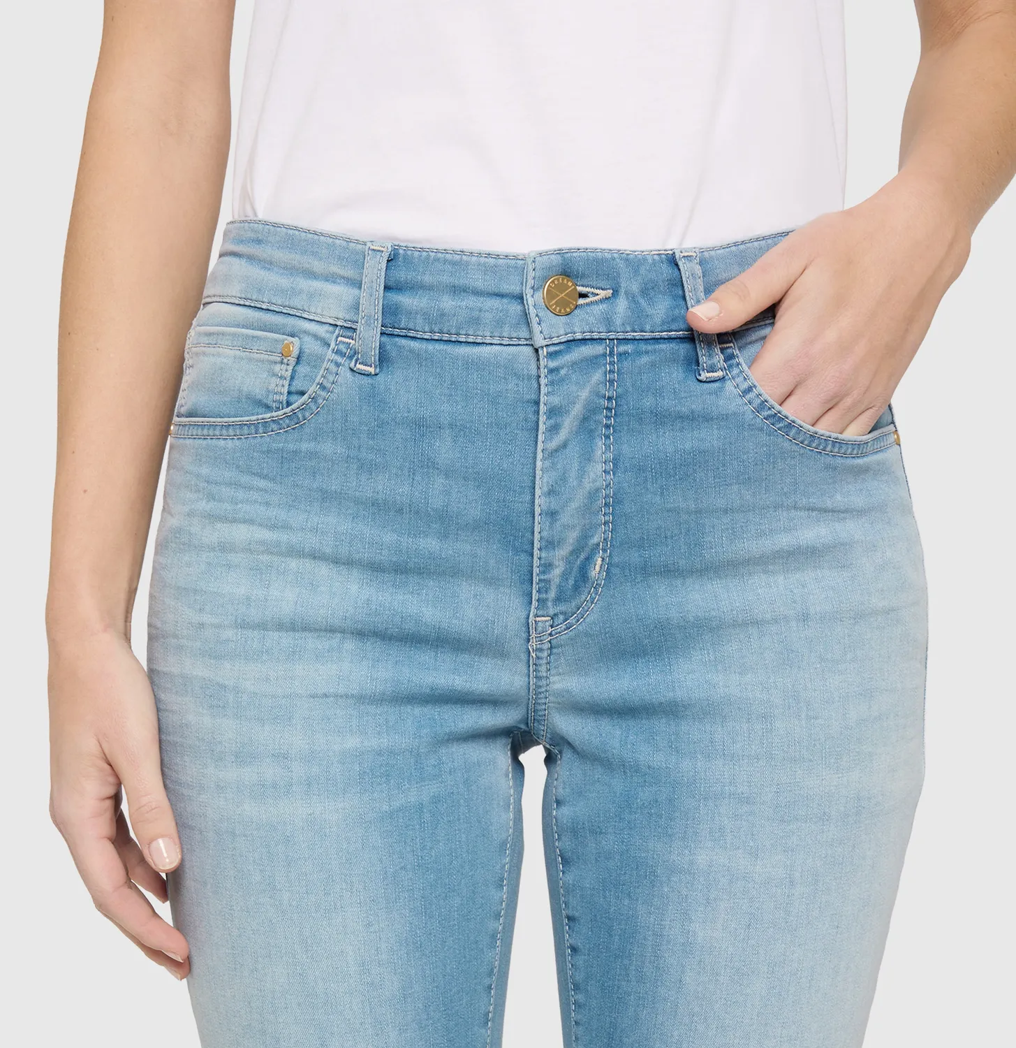 MAC DREAM KICK authentic jeans mellemblå flare