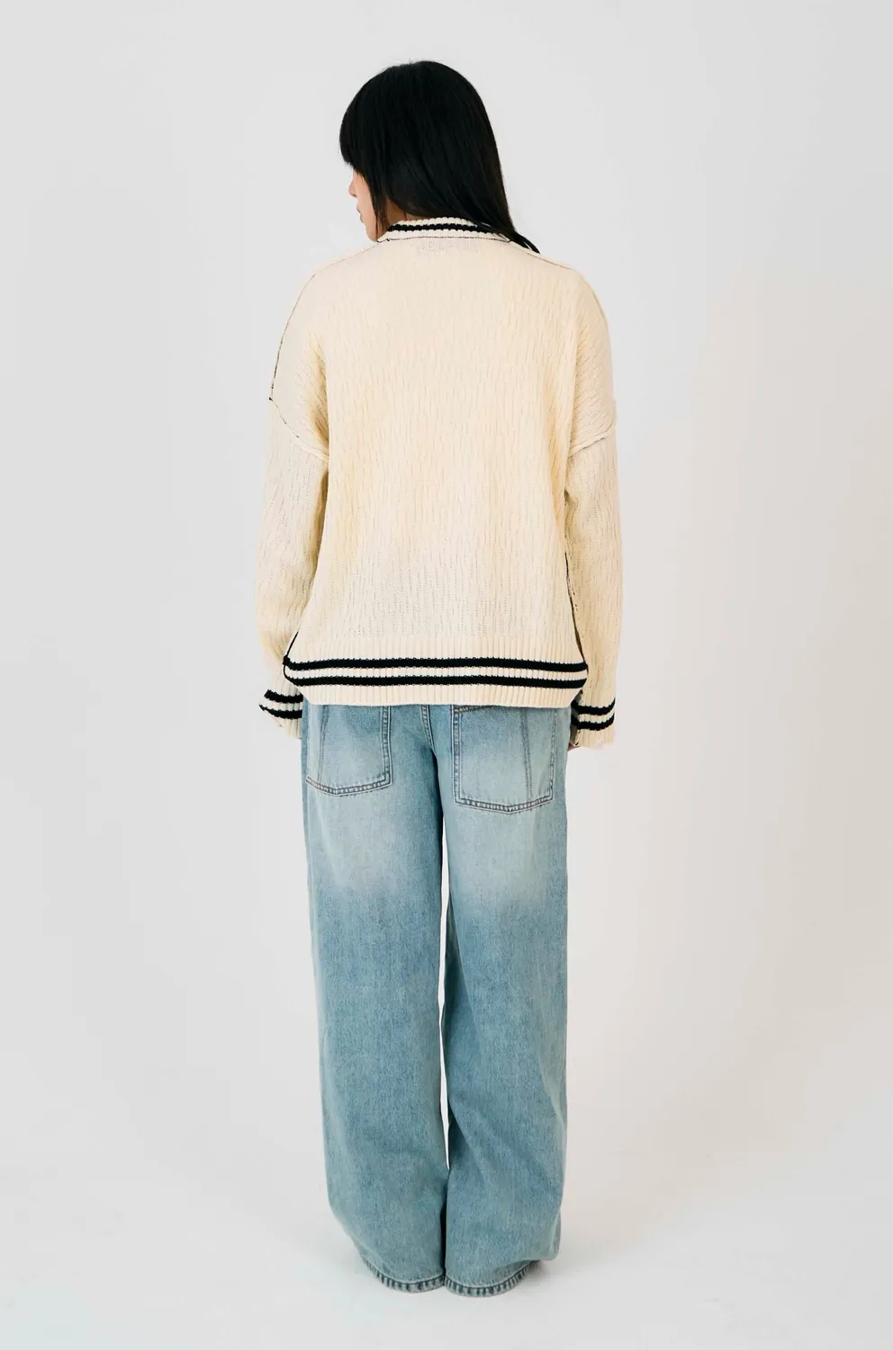 THE RAGGED PRIEST Cult Skull striktrøje creme oversize