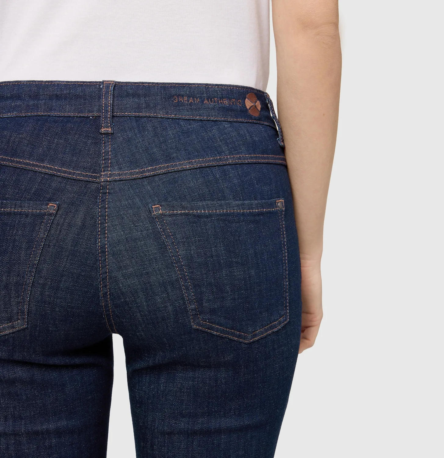 MAC Dream Cropped Authentic jeans mørkeblå straight fit