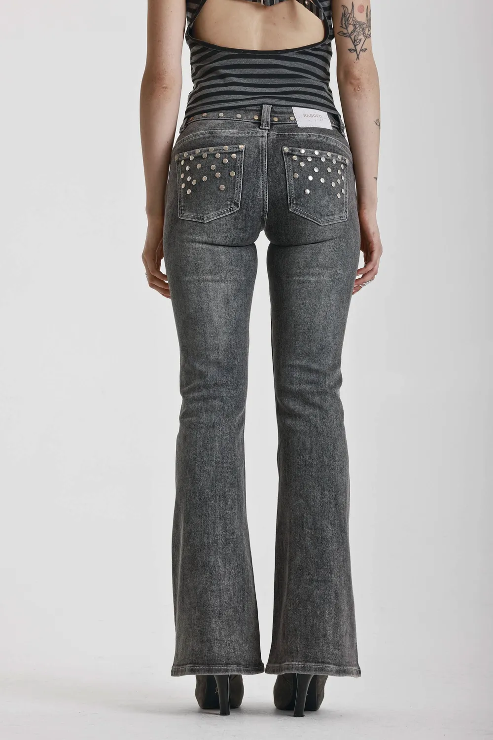 The Ragged Priest Locket grå flare jeans low rise stretch