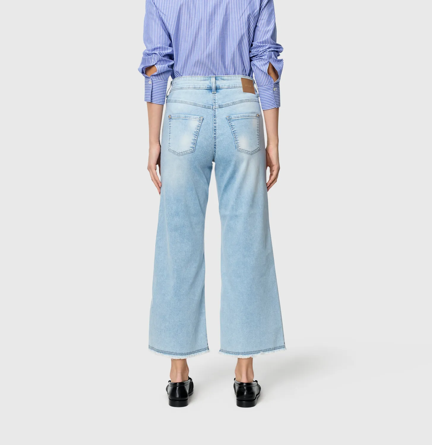 MAC Dream Wide 5438-90-0351L jeans lyseblå cropped