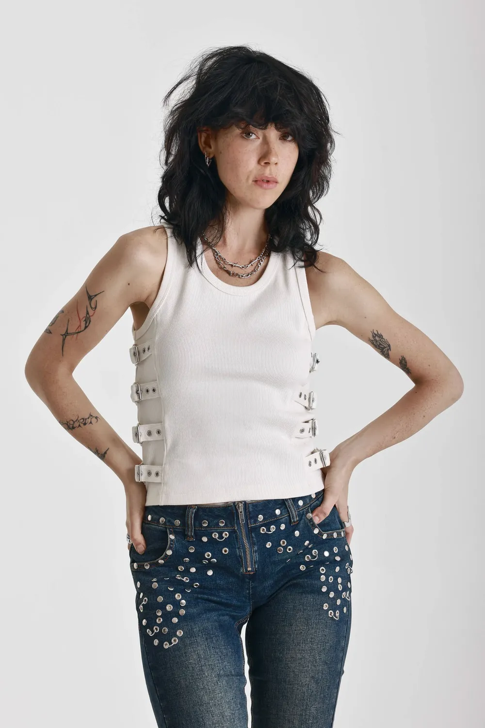 THE RAGGED PRIEST Buckle Strap tanktop ecru med spænde
