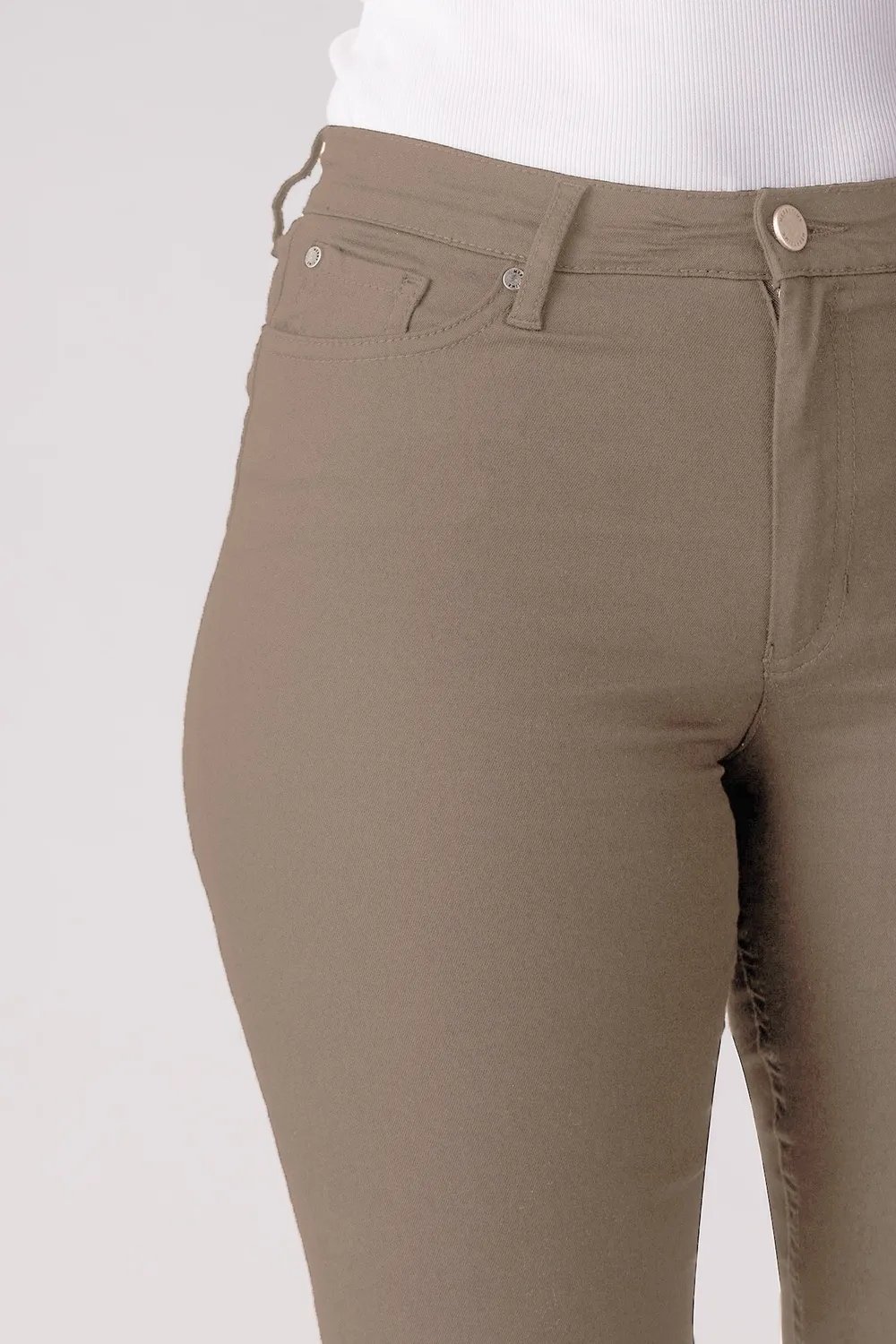 Merrytime 15661-431-47 Slim shorts khaki twill