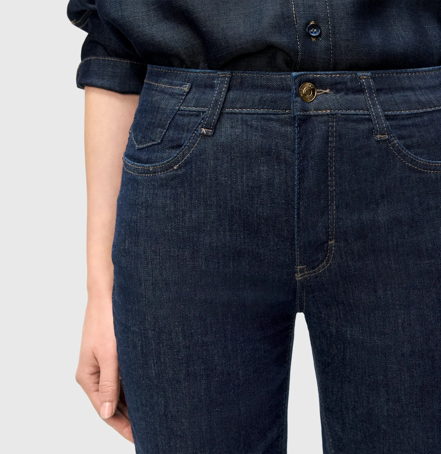 MAC Laura 5225-90-0387L jeans mørkeblå flared fit