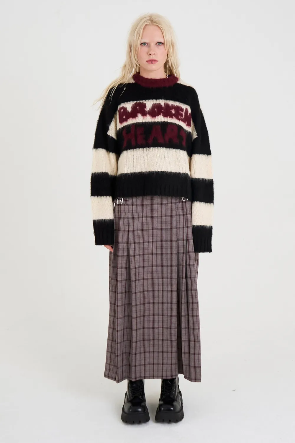 THE RAGGED PRIEST Tragic strik stribet fluffy oversize