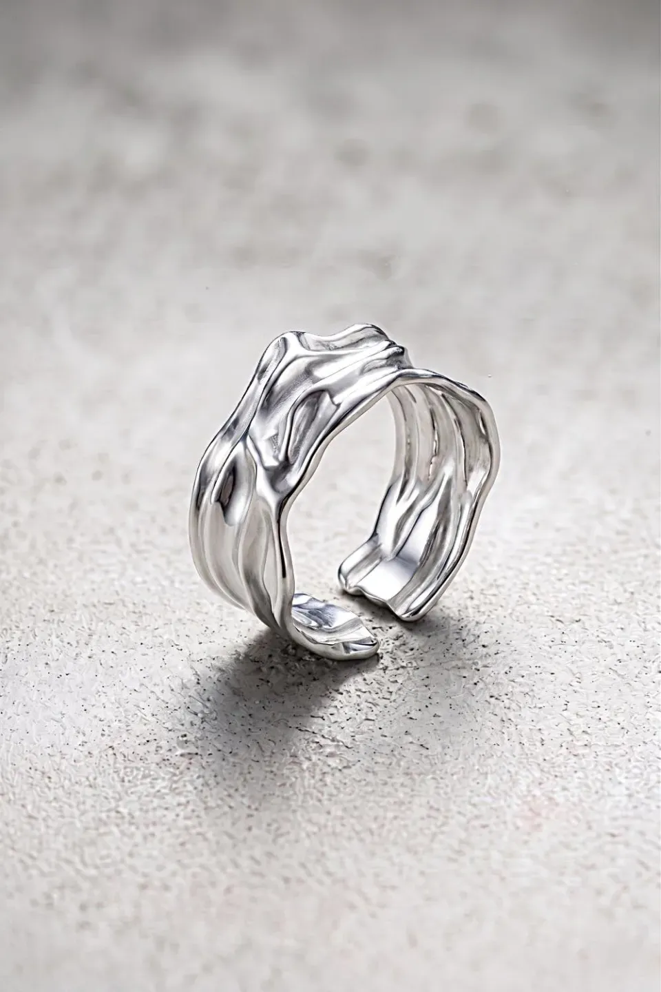 Organsk Sculpted Wave ring sølv justerbar bølge