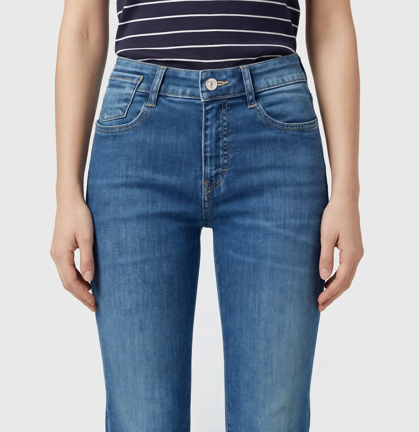 MAC Laura 5225 jeans blå flared fit