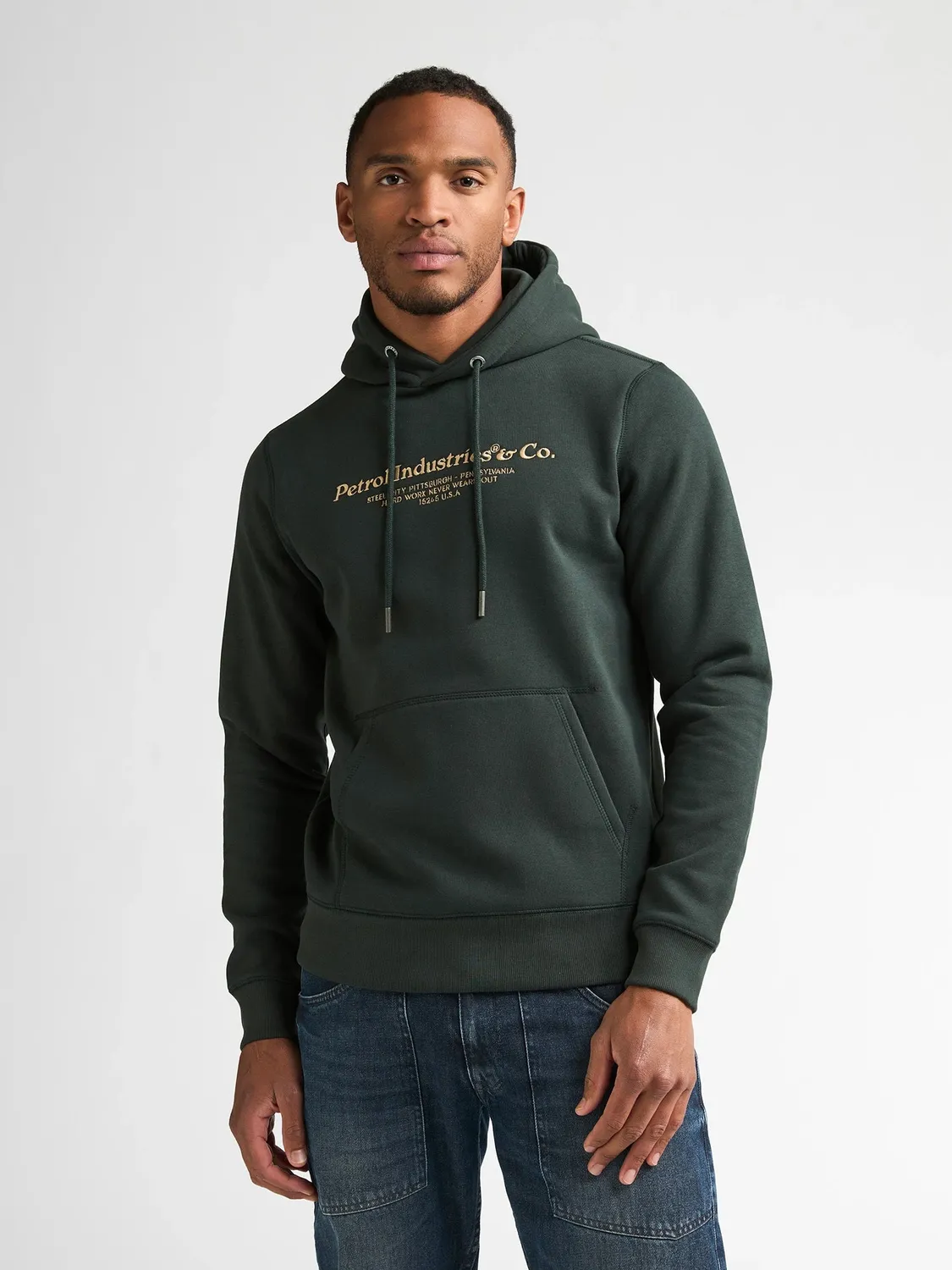 Petrol Industries Cedarwood hoodie print kængurulomme