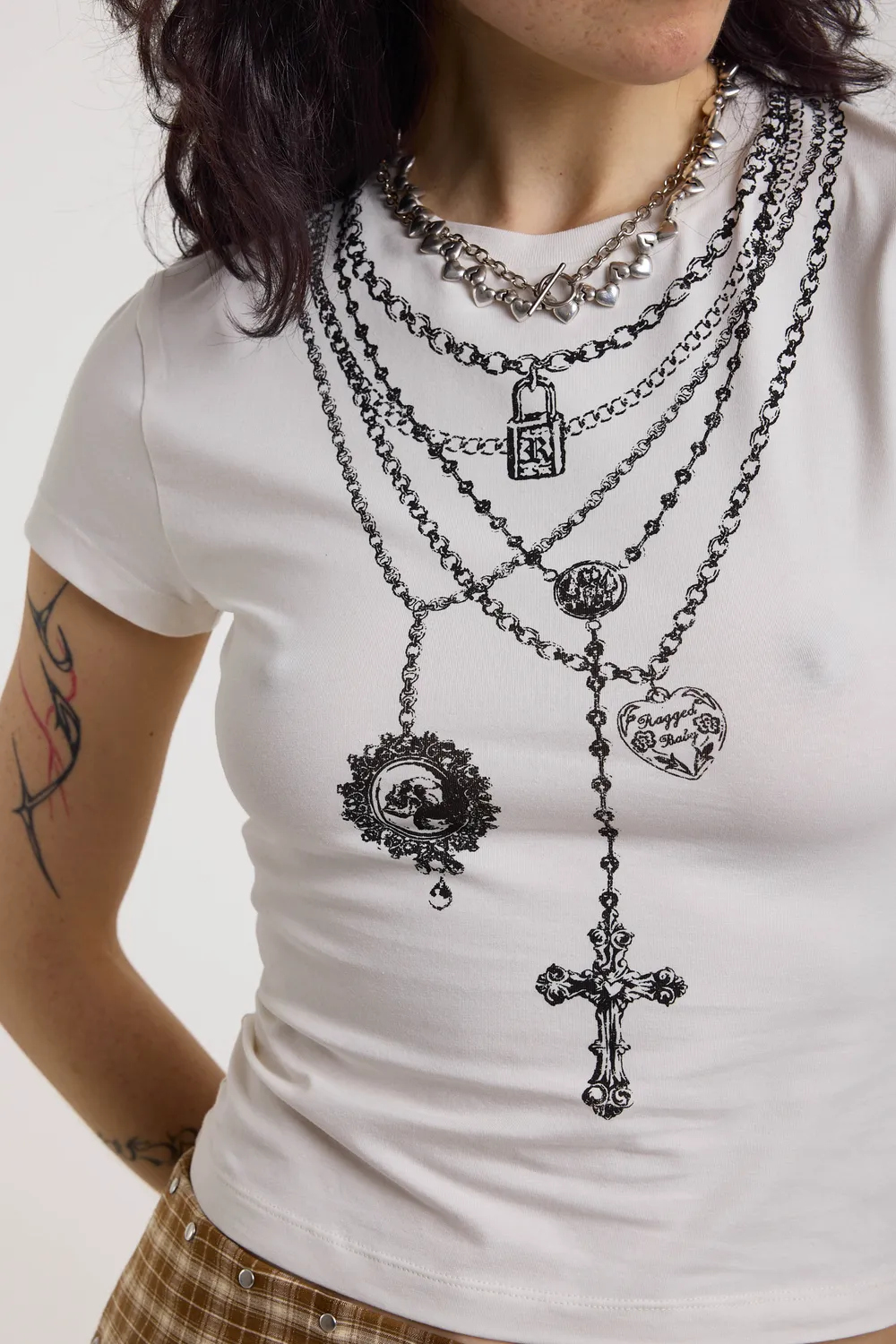 The Ragged Priest Pendant Baby T-shirt hvid grafisk