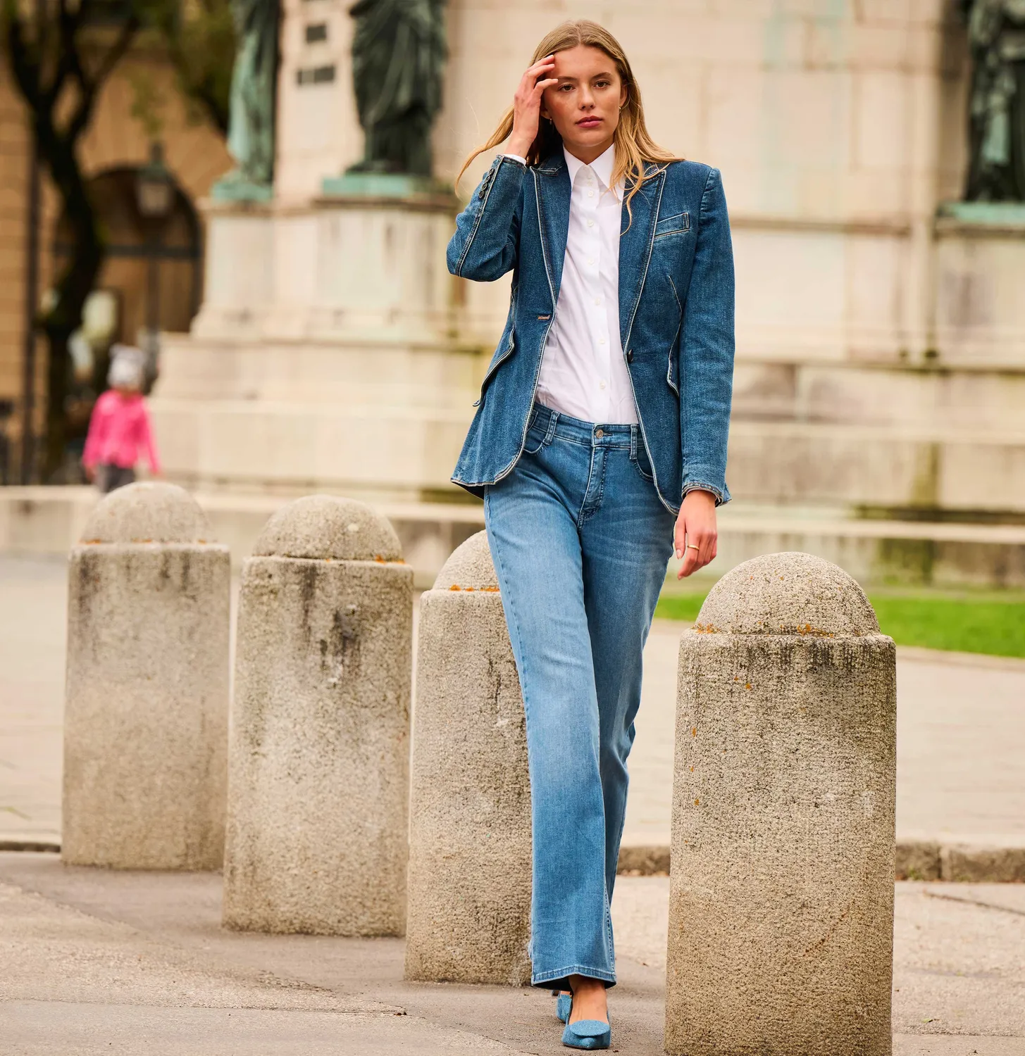 MAC Laura 5225 jeans mellemblå bootcut flared fit